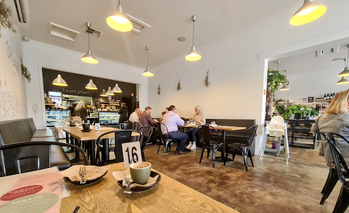 The Organik - Cafe - Store - Living