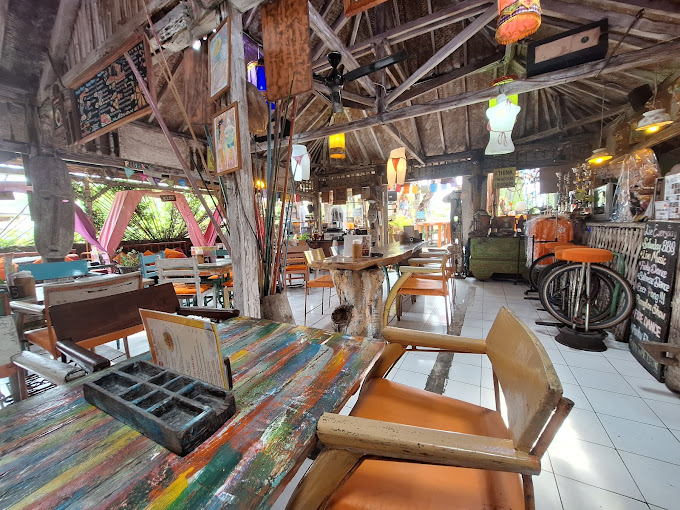 Funky Place Lovina