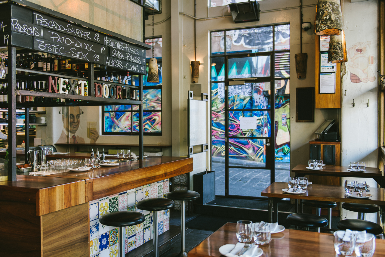 MoVida Next Door