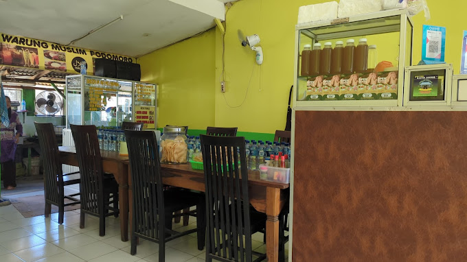 Warung Muslim Podomoro