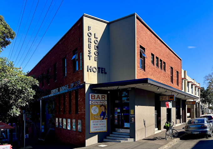 Forest Lodge Hotel