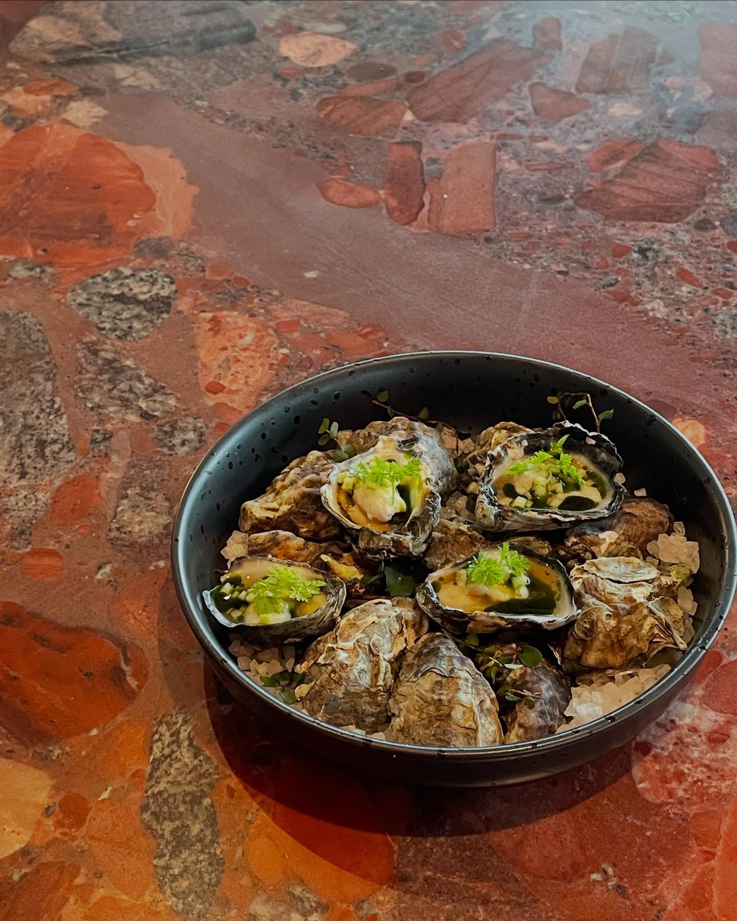 Erin - Restaurant & Bar