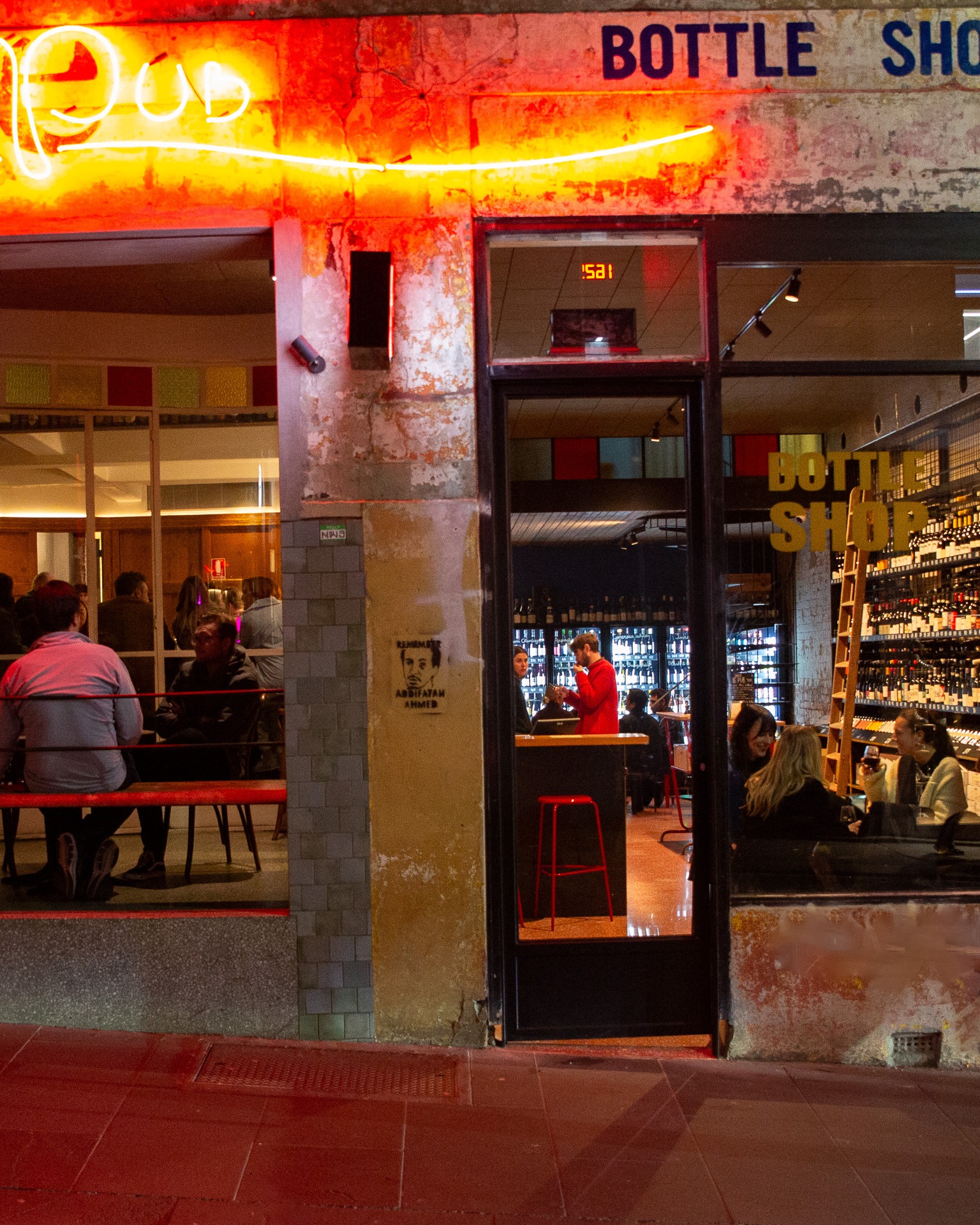 Le Pub and Bottle Shop
