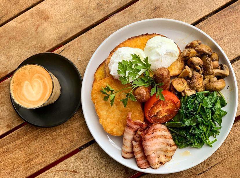 Siesta Cafe & Deli