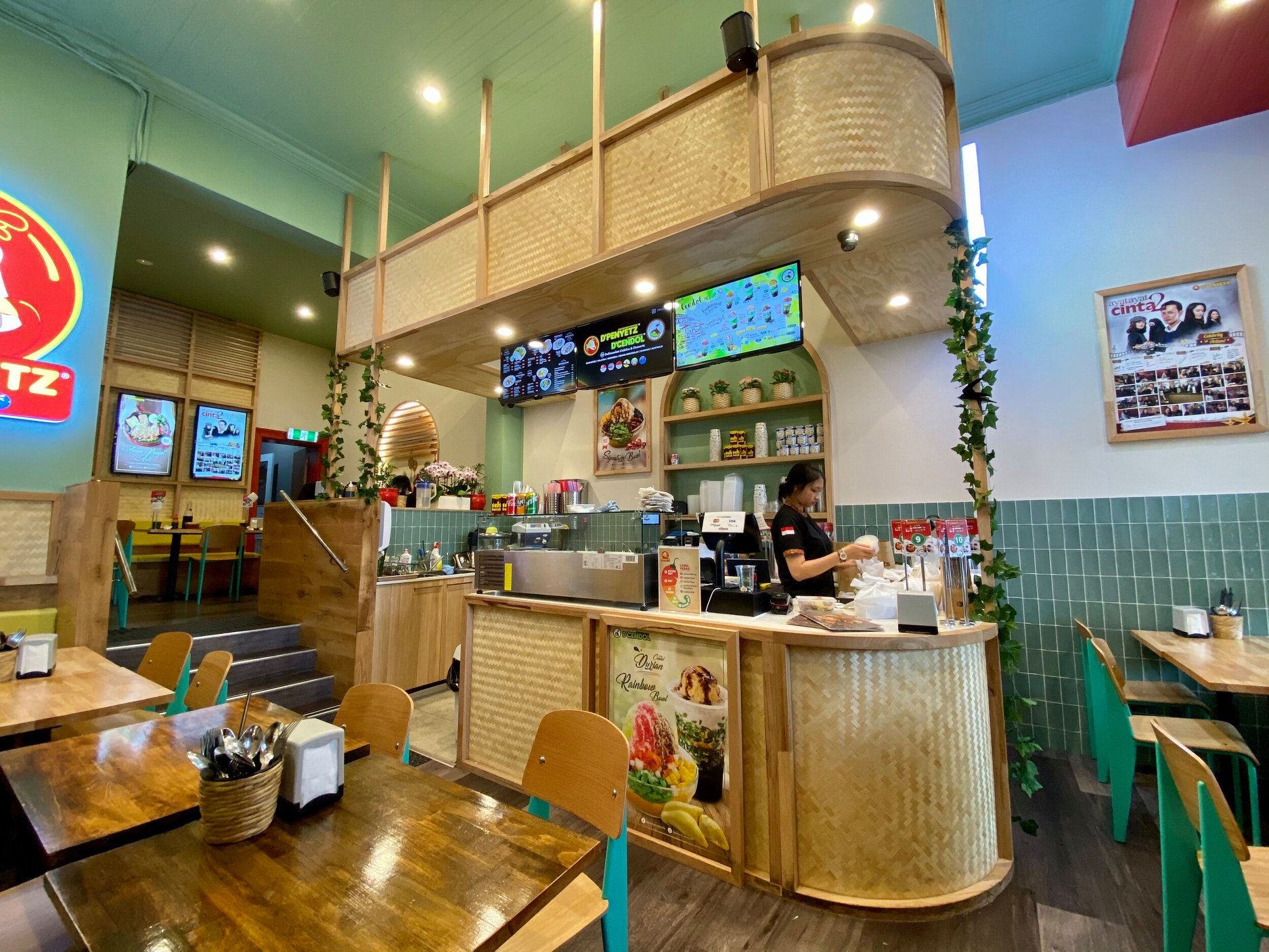 D'Penyetz & D'Cendol Clayton (HALAL)