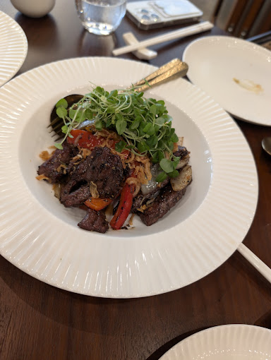 Lúc Lắc