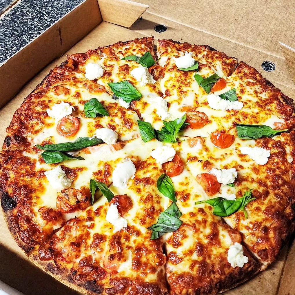 Olive and Pineapple pizza - Best pizzas in Frankston