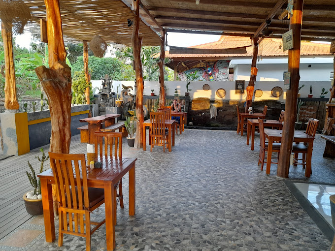 Cookies Coffee Shop and Warung
