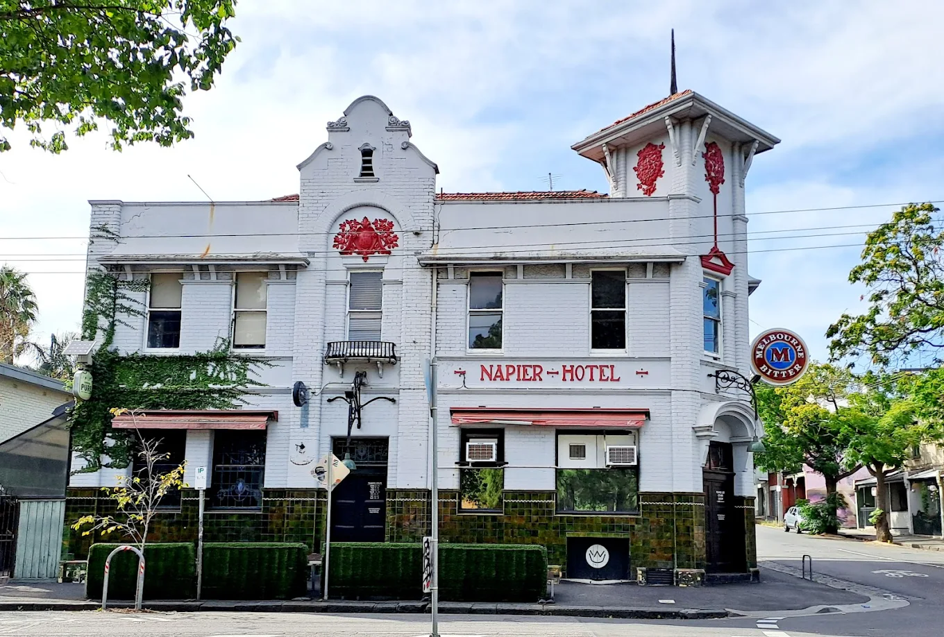 Napier Hotel