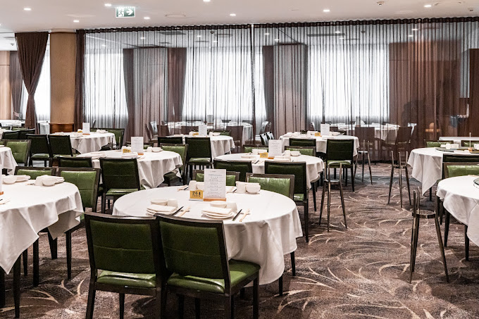 Royal Palace Seafood Restaurant