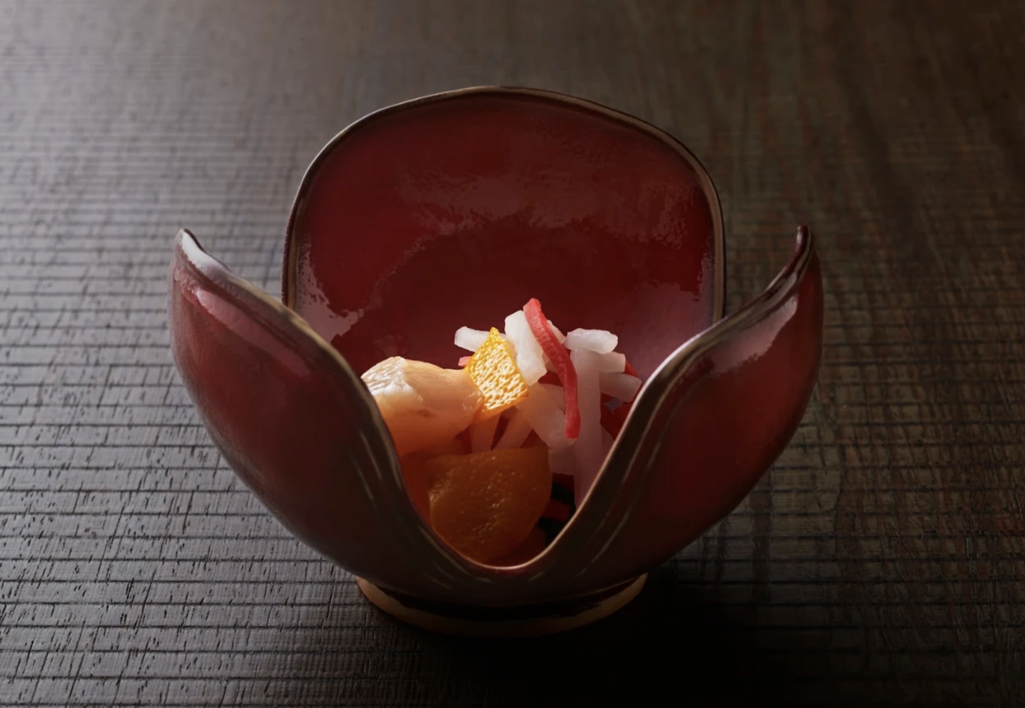 HIGASHI-YAMA Tokyo / Studio