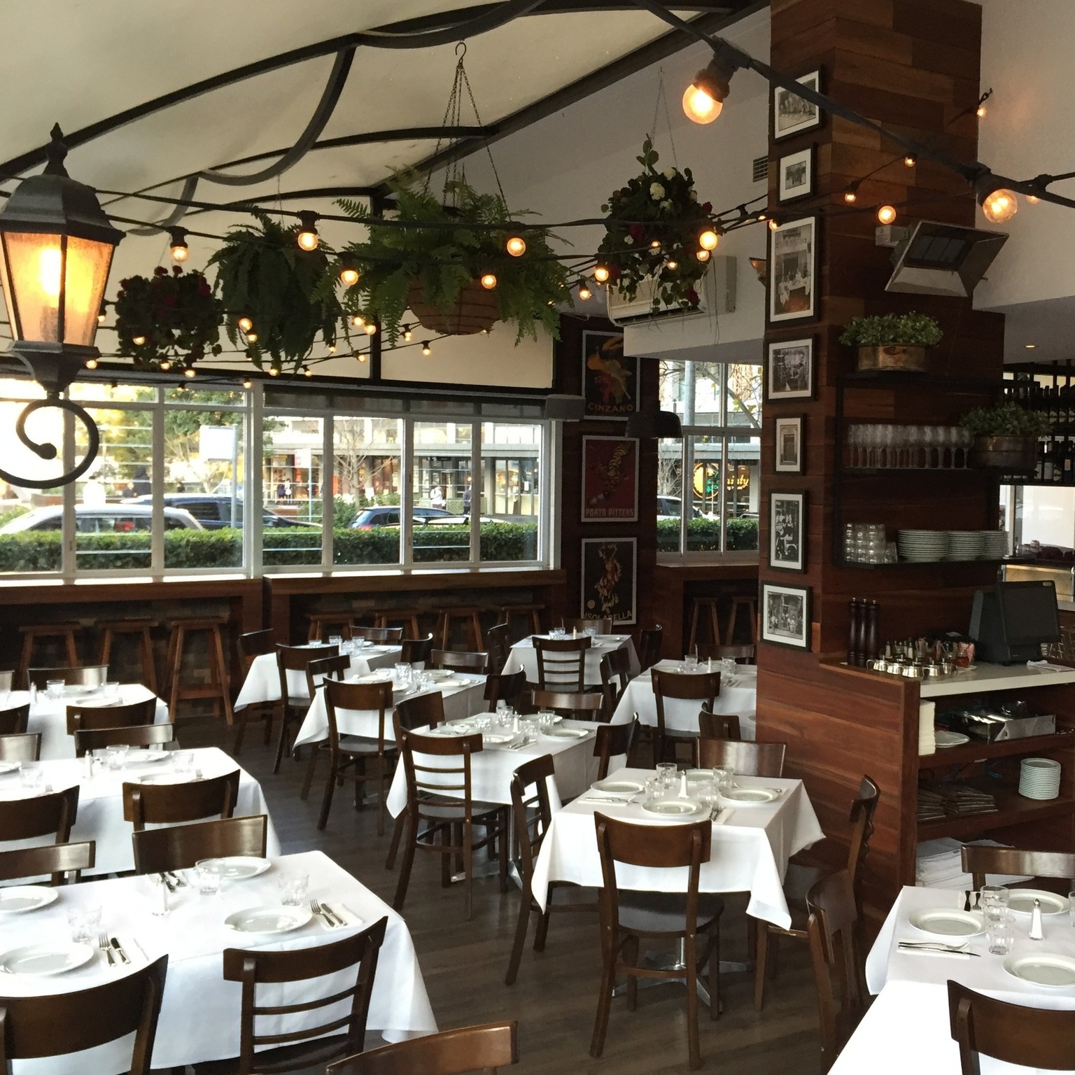 Andiamo Trattoria Rhodes