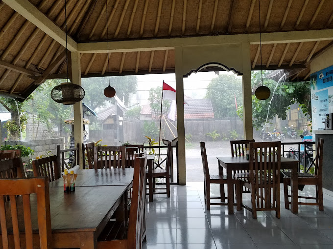 Warung Sridana