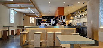 FISHBOWL - Burleigh Heads