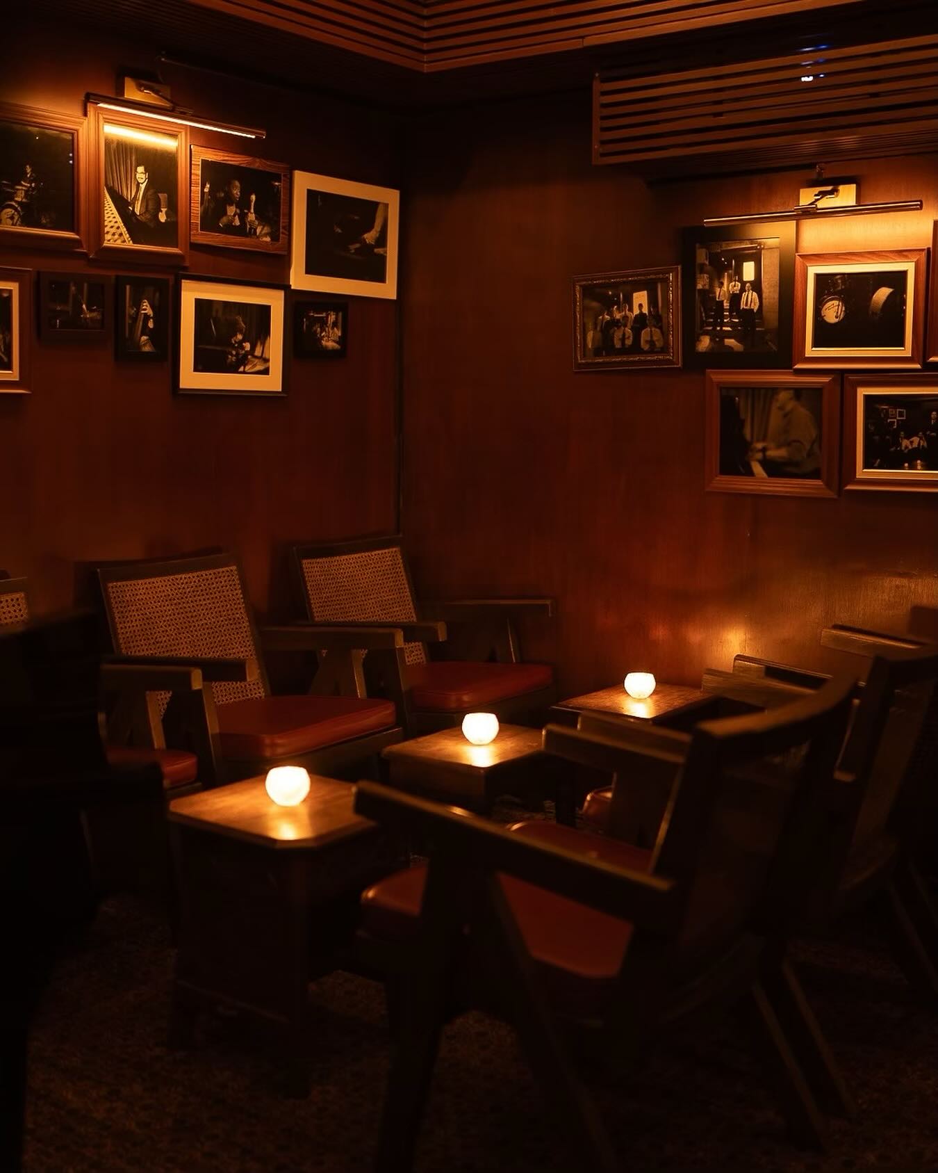 Alonetogether Bar Bangkok