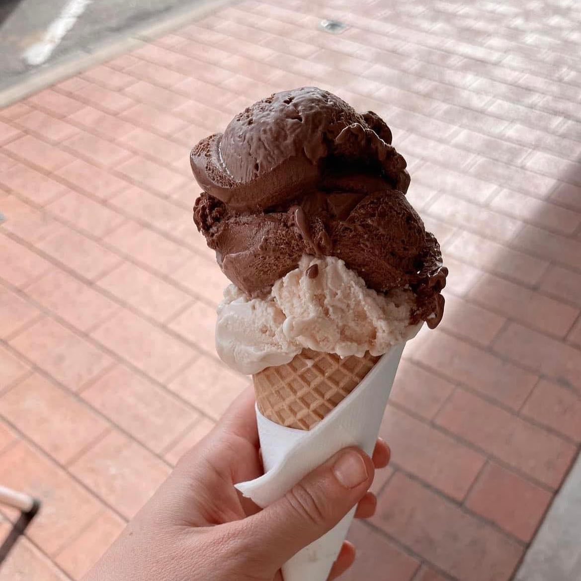 Jilarty Gelato Bar & Cafe