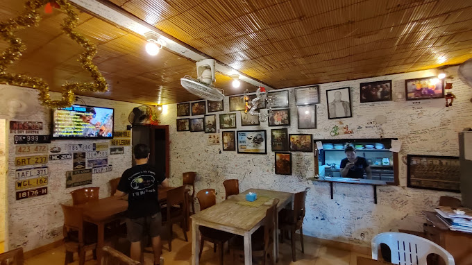 Warung Bule