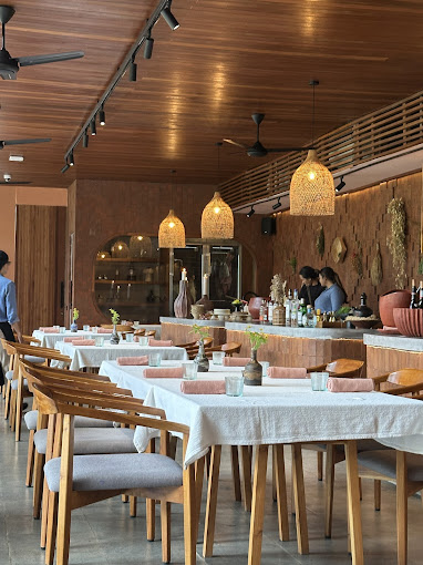 Syrco BASÈ - RESTAURANT and BAR