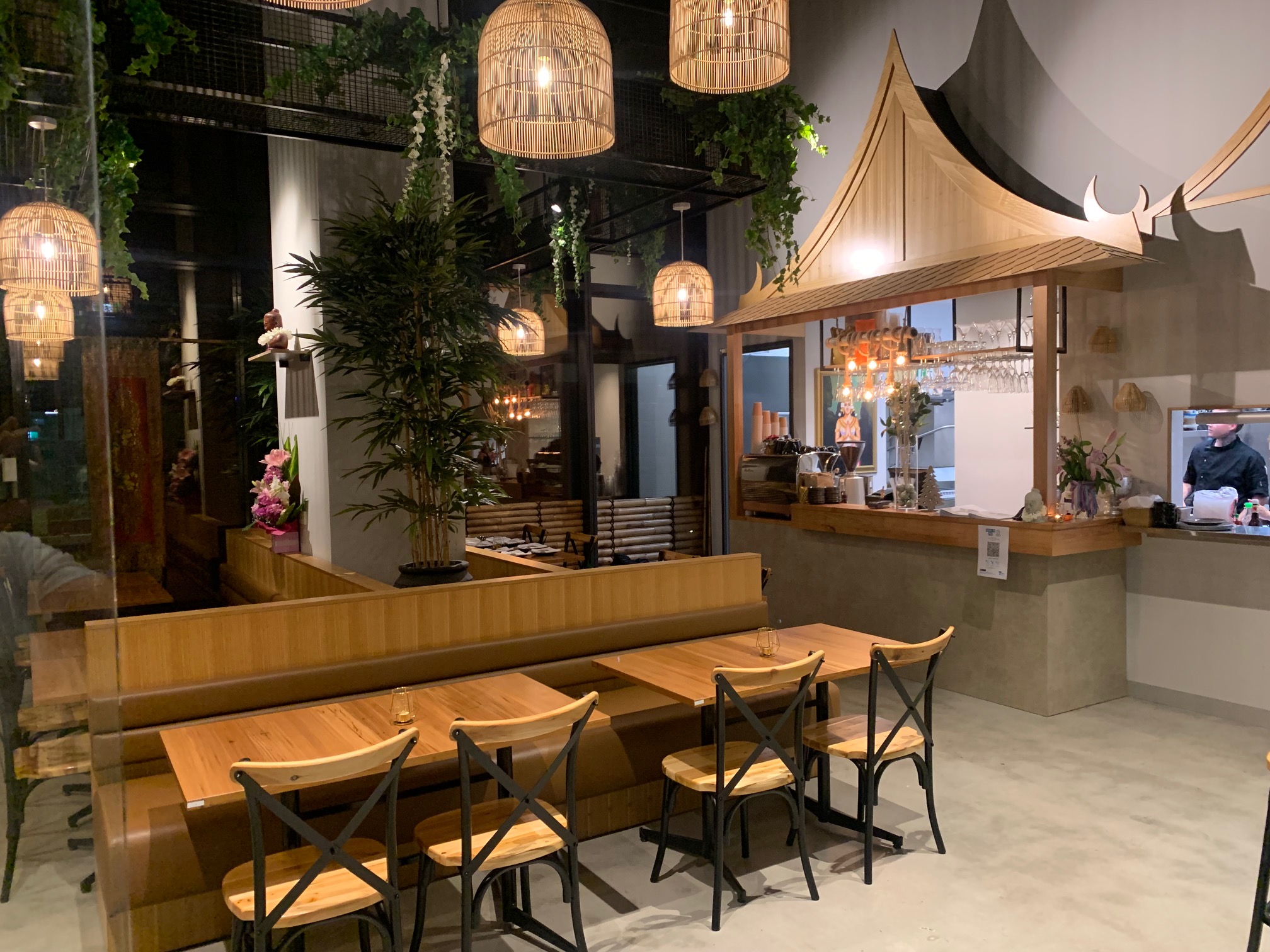 Angkor Cafe & Restaurant