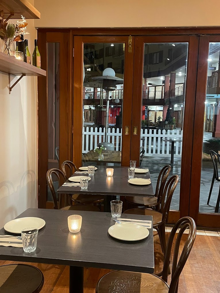 Mezepotamia Restaurant & Bar