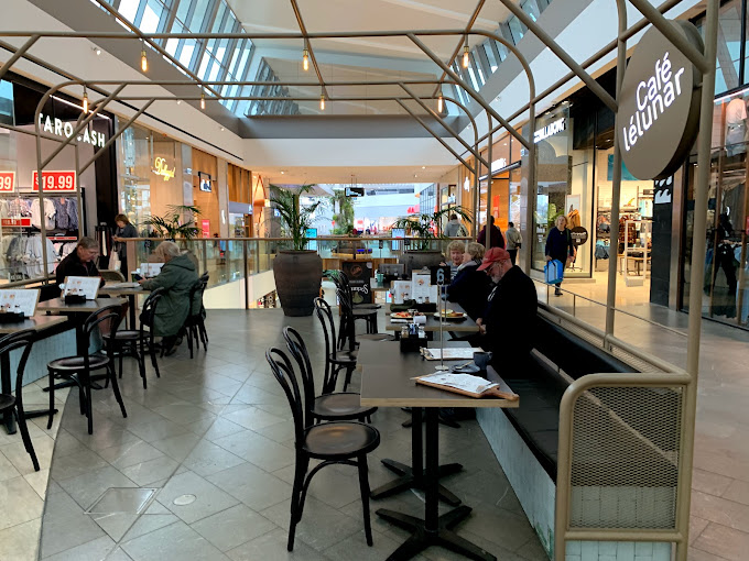 Cafe LeLunar Brookvale