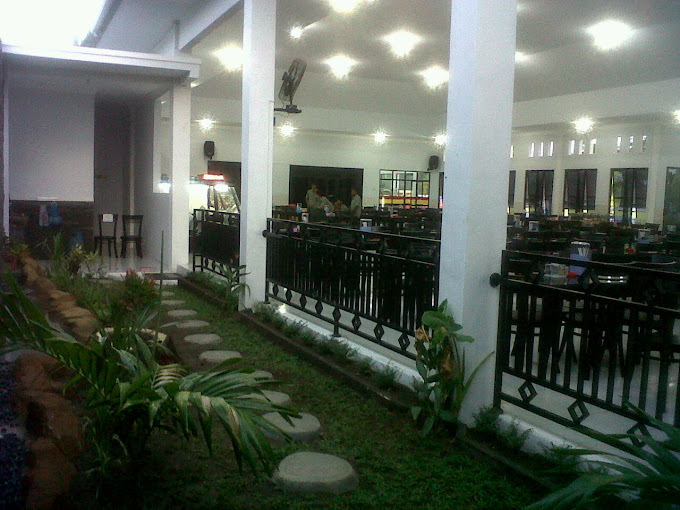 Rumah Makan Bidadari ᬭᬸᬫᬄᬫᬓᬦ᭄ᬩᬶᬤᬤᬭᬶ᭟