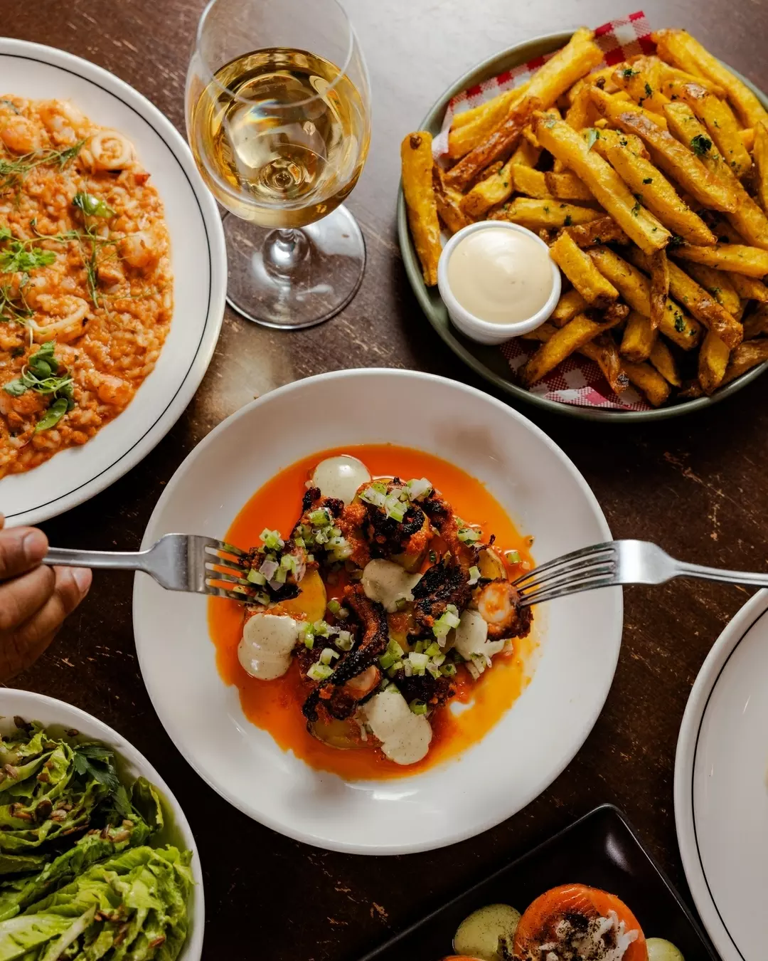Cecchis Restaurant