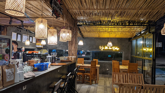 WADESA Warung Kopi & Resto