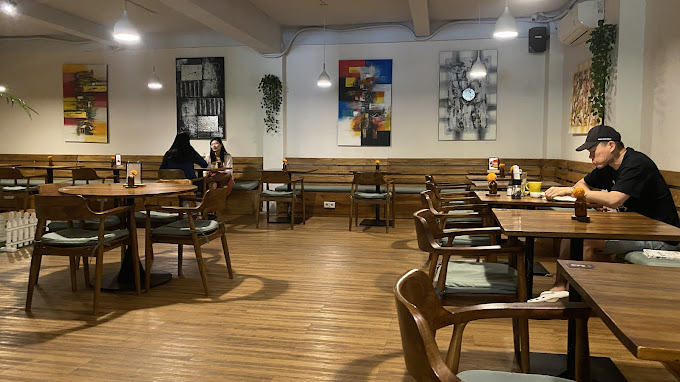 Norm Sushi Bar & Kitchen