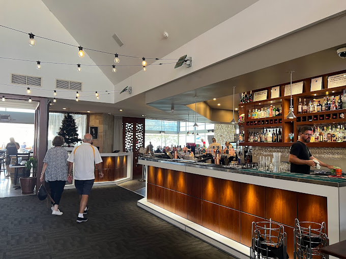 Portofinos Beach.Bar.Kitchen