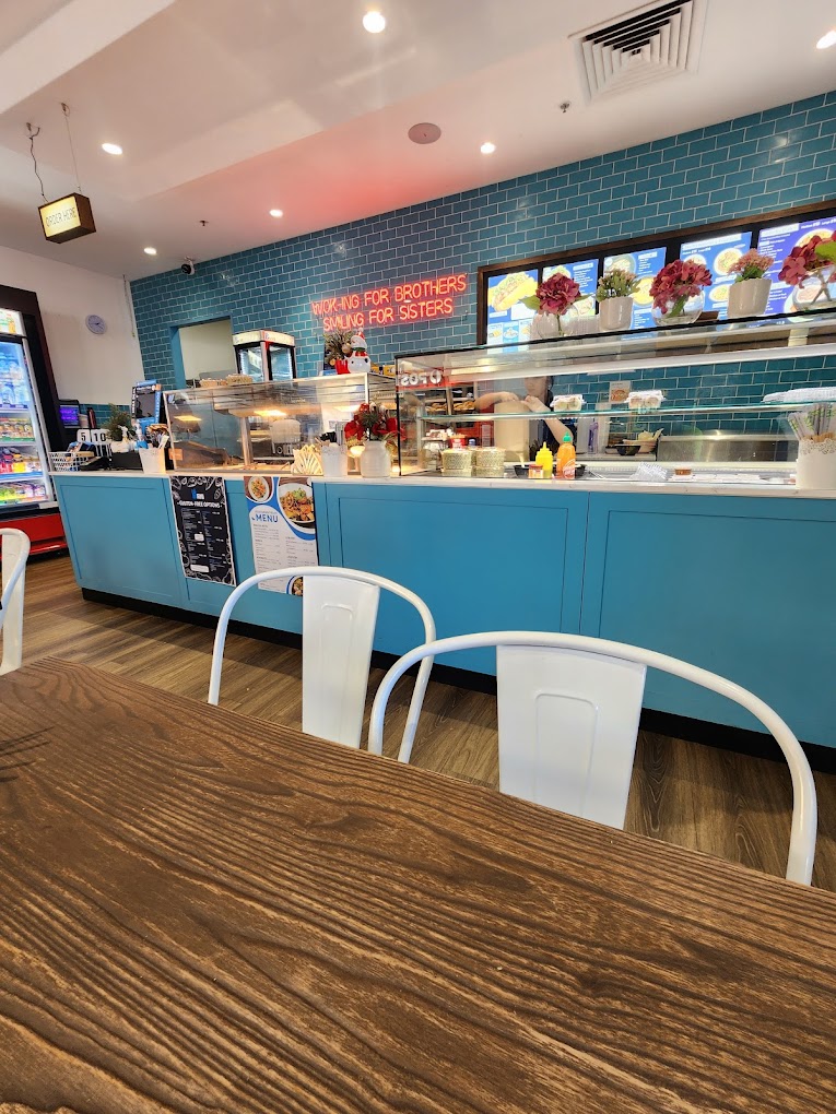 Bami Hollywood Plaza