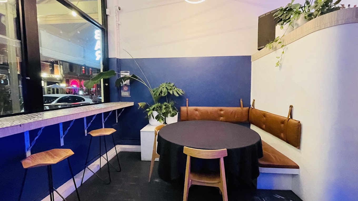Society Bar & Restaurant