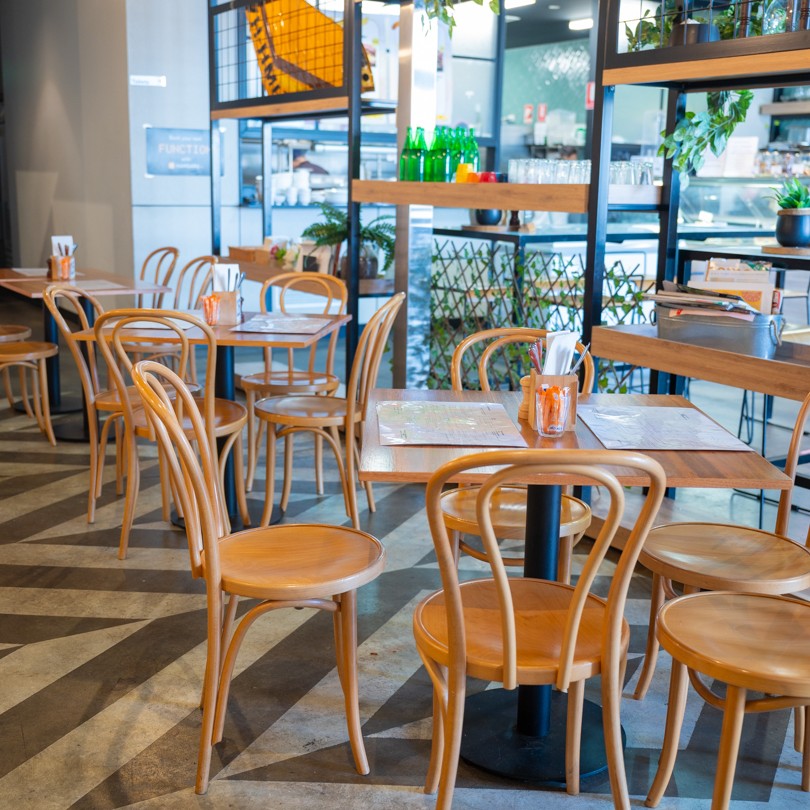 Hangar 4 Cafe