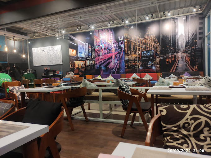 Izzy Resto Negara