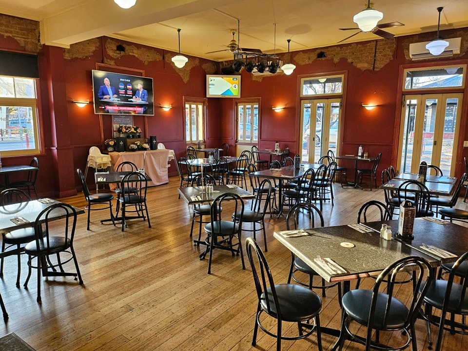 Royal Hotel