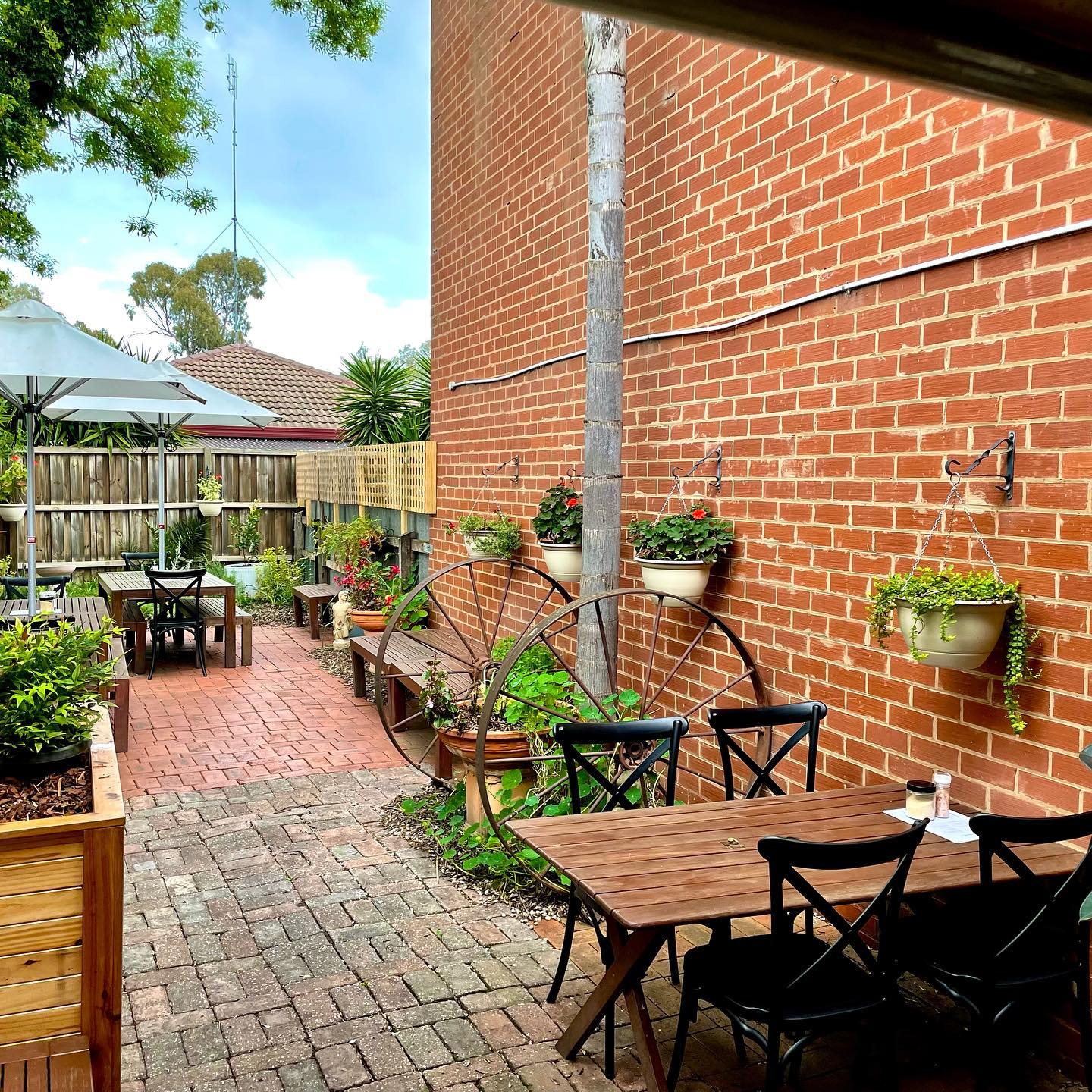 The Wren Courtyard