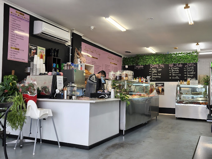 Lily's Banh Mi Cafe
