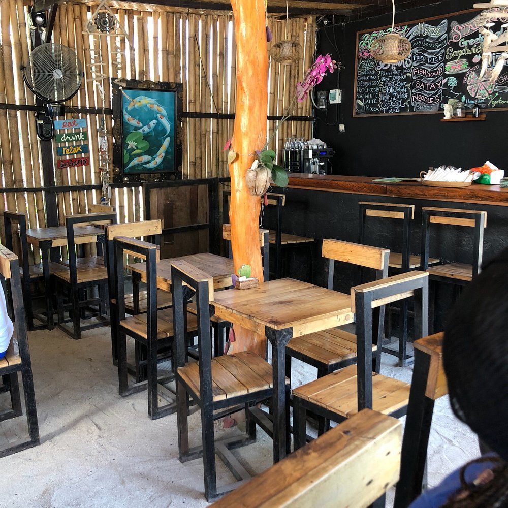 Black Wood Coffee Shop