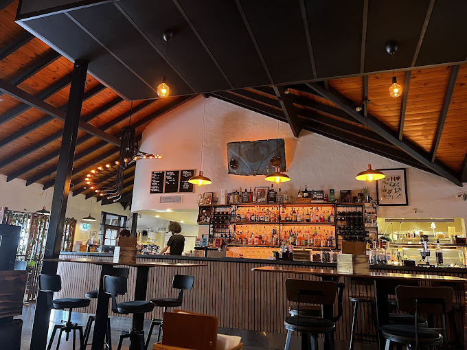 CHICH Small Bar