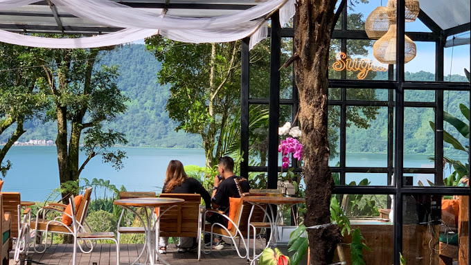 Hot Sugar Cafe at Bedugul Hills