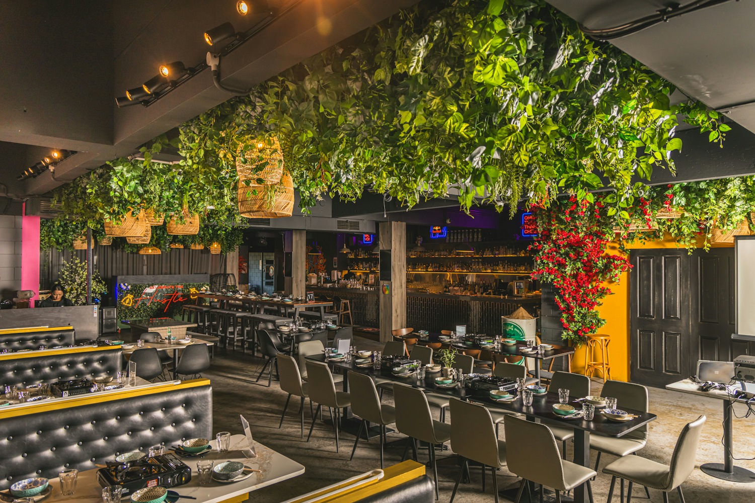 Saigon Hustle- Bar and Restaurant