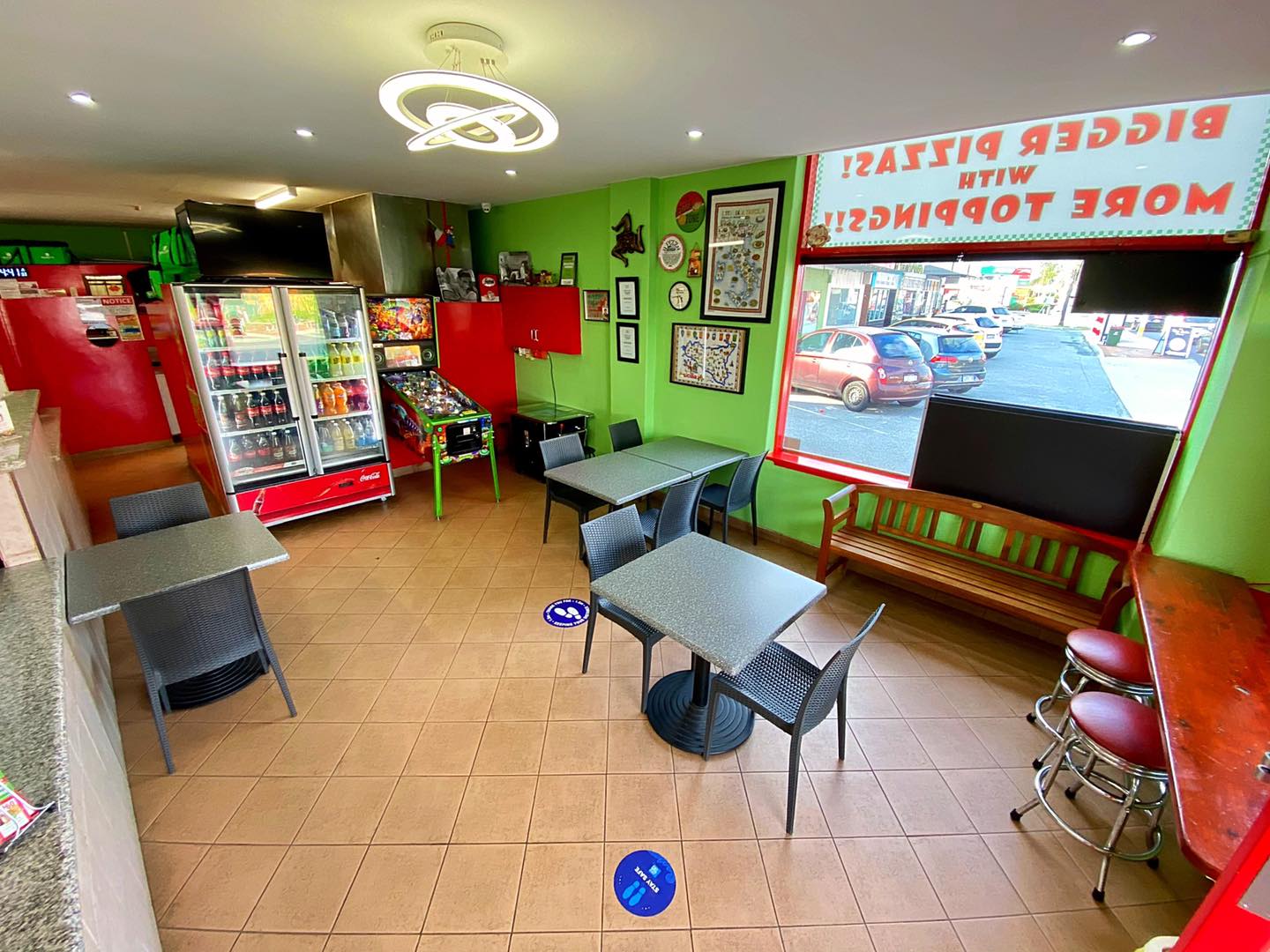 Mario's Pizza