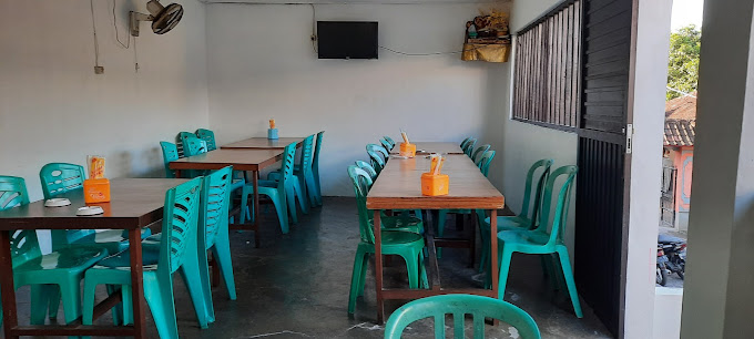 Warung Mami Ikan Bakar