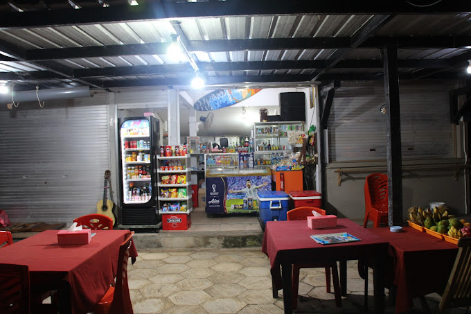 Warung Naya's