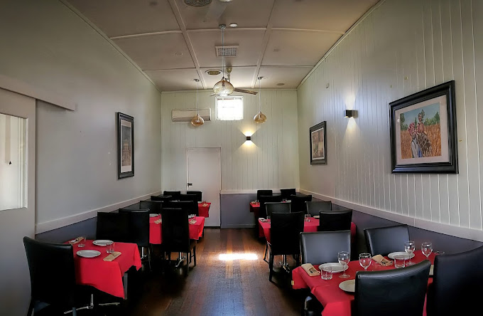 Tandoori Flames Classic Indian Restaurant in Claremont