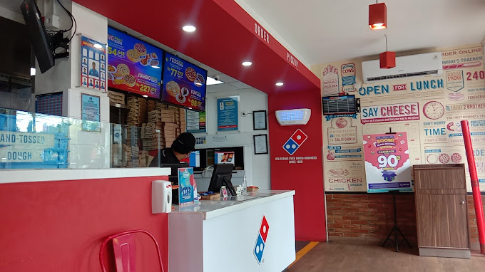 Domino's Pizza