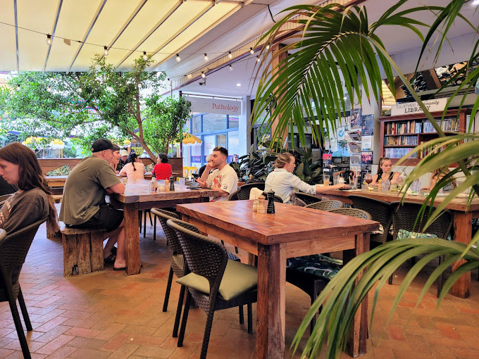 Coogee Courtyard