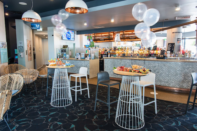 Burleigh Heads Hotel
