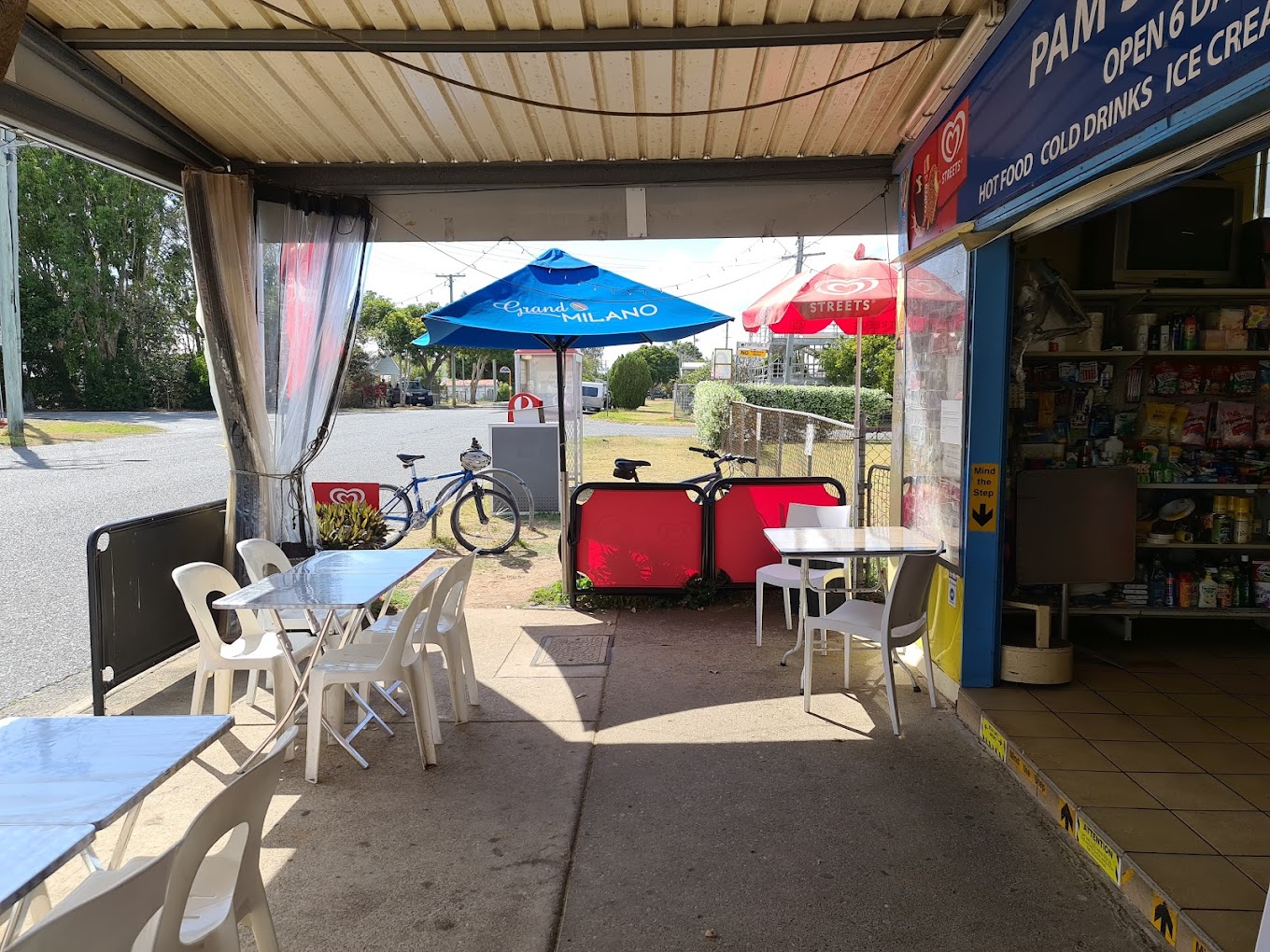 Pam's Cafe 88