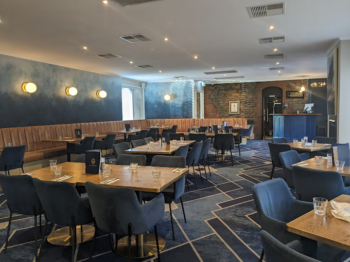 Earl of Leicester Hotel